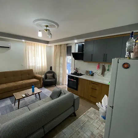 Emre F Apartman *